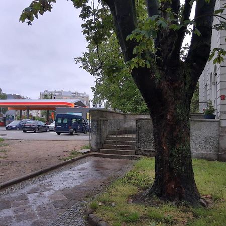 Noclegi Przy Dworcu Pkp Вроцлав Екстериор снимка